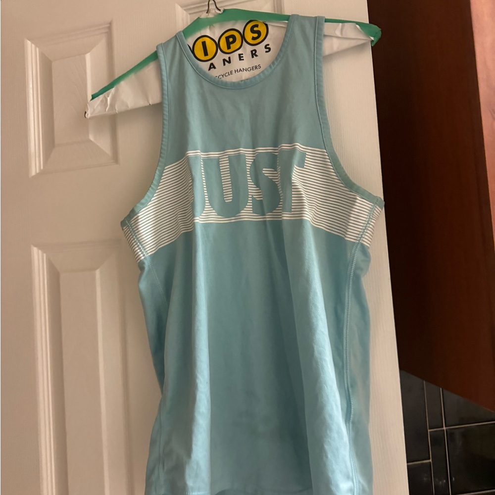 Light Blue Sleeveless Exercise Top